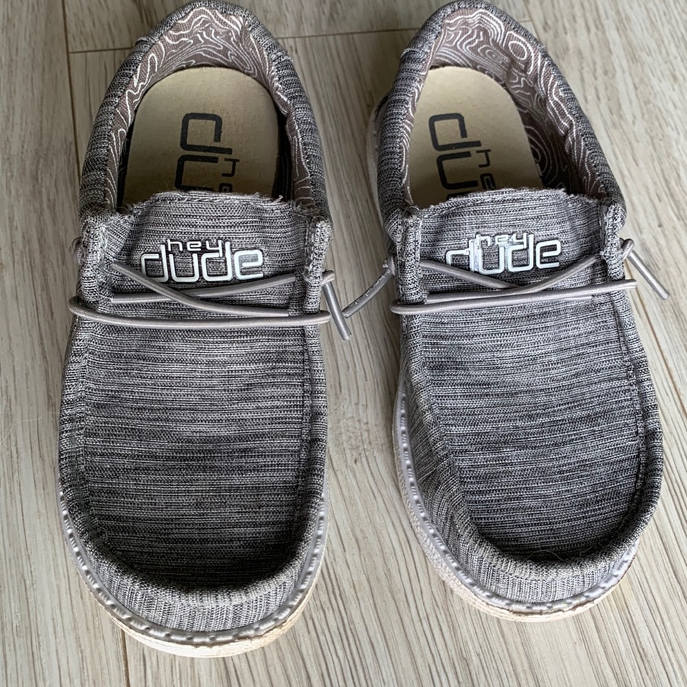 Hey Dude Wally shoes